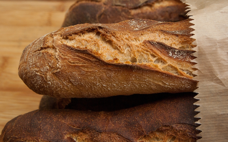 boulangerie-ROUGIERS-min_dish-food-baking-cuisine-bread-bakery-399077-pxhere.com